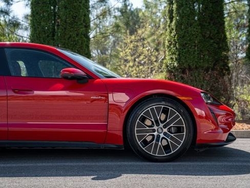 Used 2024 Porsche Taycan RWD image 14