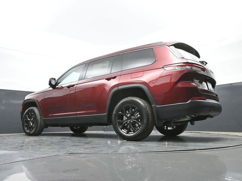 New 2026 Jeep Grand Cherokee L 4WD image 42