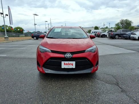 Used 2018 Toyota Corolla LE FWD image 10