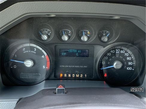 Used 2016 Ford F550 2WD Crew Cab Super Duty w/ XLT Interior Package image 23