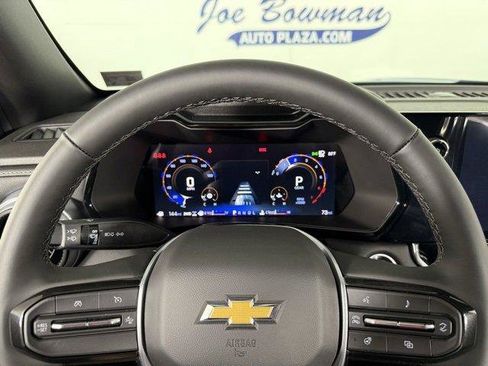 New 2025 Chevrolet Colorado LT w/ LT Convenience Package image 4