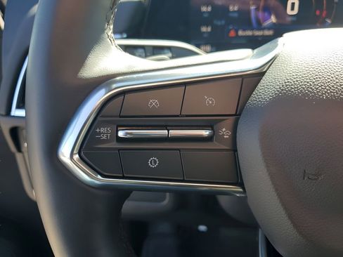 Used 2025 Chevrolet Tahoe Premier image 34