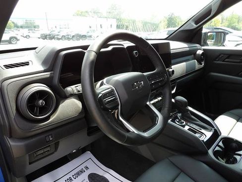 Used 2026 Chevrolet Colorado Trail Boss AWD/4WD image 13