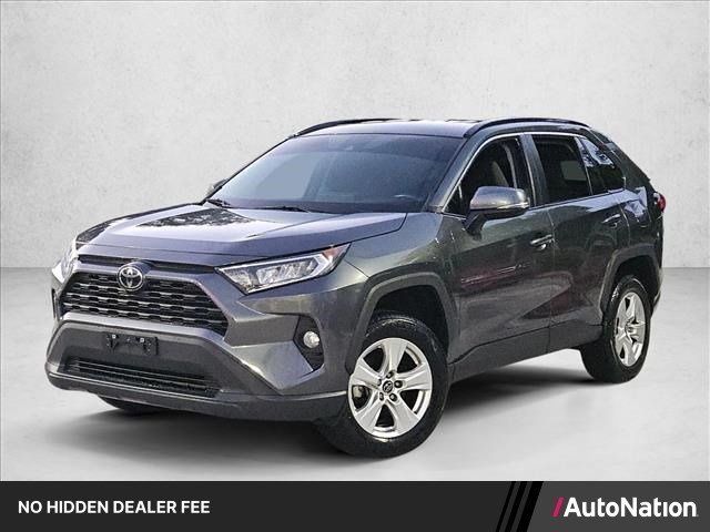 Used 2021 Toyota RAV4 XLE AWD/4WD image 1