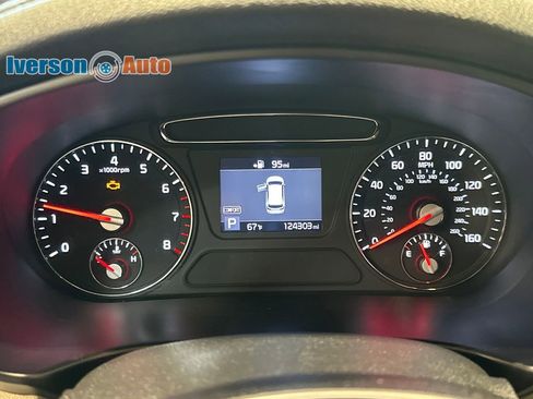 Used 2020 Kia Sorento LX AWD/4WD image 19