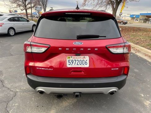 Used 2021 Ford Escape Titanium w/ Class II Trailer Tow Package image 5
