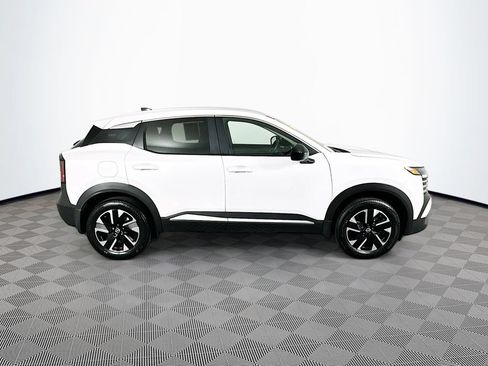 Certified 2026 Nissan Kicks SV w/ SV Premium Package AWD/4WD image 12