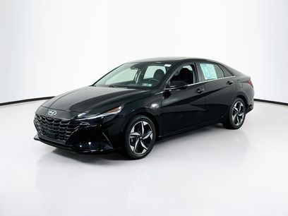 Used 2023 Hyundai Elantra Limited