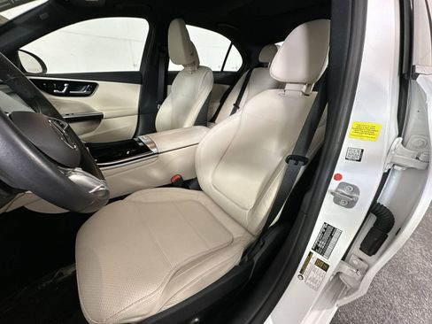 Used 2025 Mercedes-Benz C 300 Sedan image 15