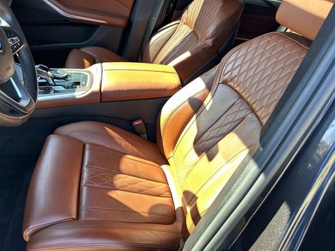 Used 2022 BMW X5 sDrive40i w/ Premium Package image 17