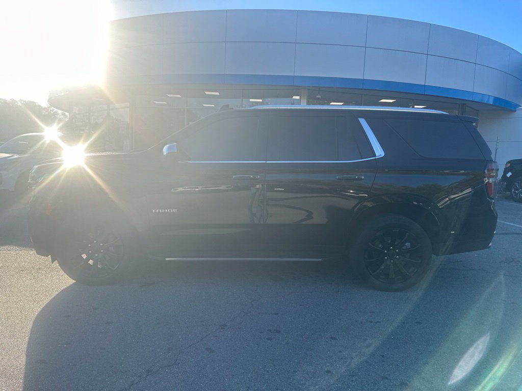 Used 2021 Chevrolet Tahoe Premier AWD/4WD image 8