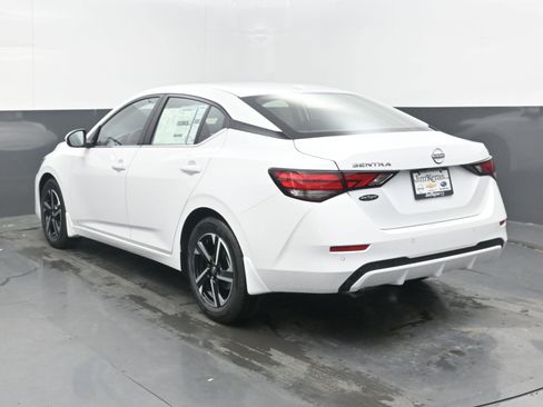 New 2025 Nissan Sentra SV w/ All-Weather Package image 6