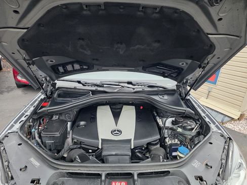 Used 2012 Mercedes-Benz ML 350 BlueTEC 4MATIC image 37