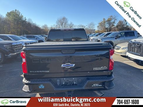 Used 2020 Chevrolet Silverado 3500 High Country w/ Technology Package image 7
