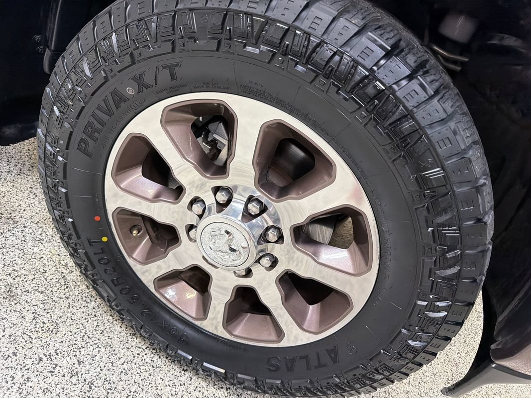 Used 2022 RAM 2500 Limited AWD/4WD image 48