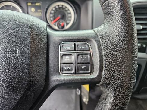 Used 2017 RAM 1500 Express w/ Express Value Package image 23