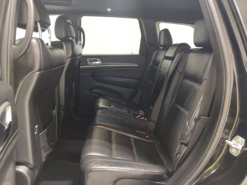 Used 2020 Jeep Grand Cherokee Limited w/ Premium Lighting Group AWD/4WD image 18