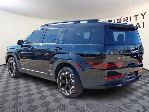 Used 2024 Hyundai Santa Fe SEL image 6