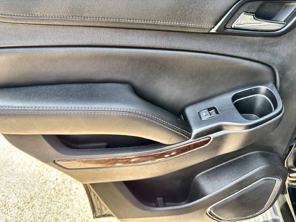 Used 2017 GMC Yukon SLT RWD image 15