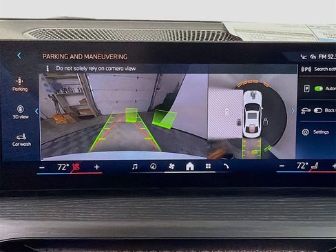 New 2026 BMW 330i xDrive Sedan w/ Premium Package image 18