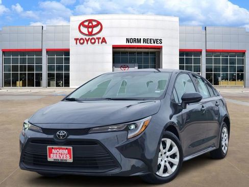 Used 2024 Toyota Corolla LE image 1