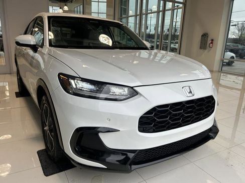 Used 2023 Honda HR-V EX-L image 5