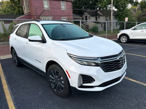 Used 2022 Chevrolet Equinox RS w/ Infotainment Package AWD/4WD image 5