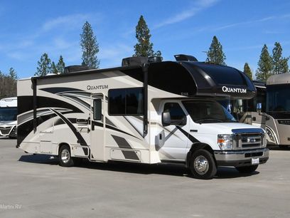 Used 2019 Ford E-450 and Econoline 450 Super Duty w/ Motorhome Prep Package