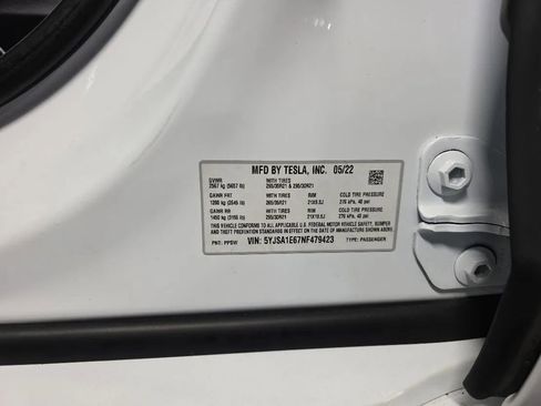 Used 2022 Tesla Model S Plaid image 17