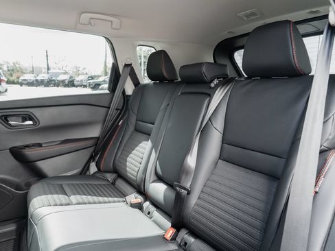 New 2026 Nissan Rogue SV AWD/4WD image 22