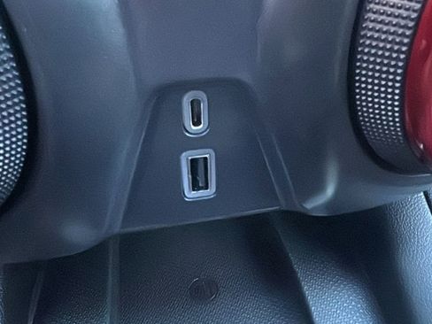 Used 2020 Chevrolet Blazer RS image 28