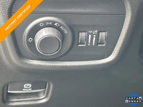 Certified 2023 Jeep Grand Cherokee Altitude image 28