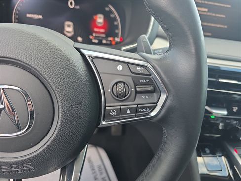 Used 2024 Acura MDX SH-AWD image 18