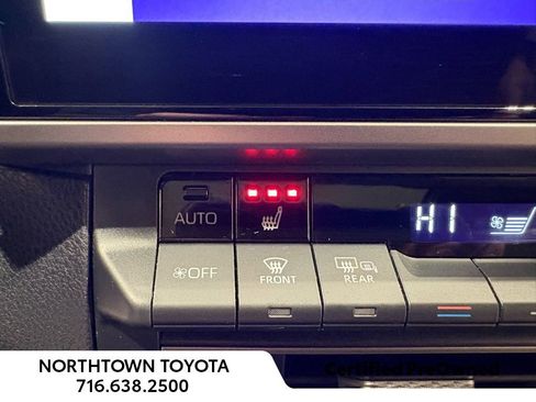 Used 2025 Toyota Camry XSE image 13
