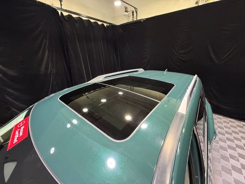 Used 2023 Nissan Pathfinder Platinum image 33