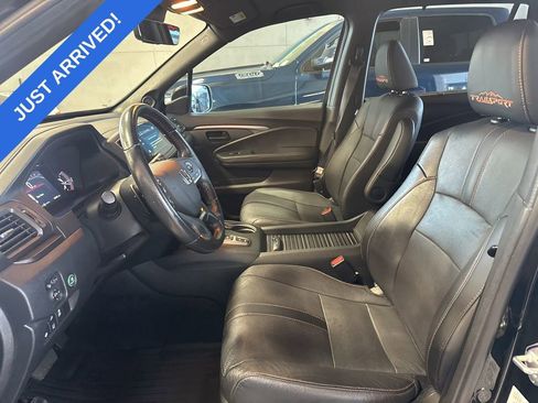 Used 2023 Honda Passport TrailSport image 7