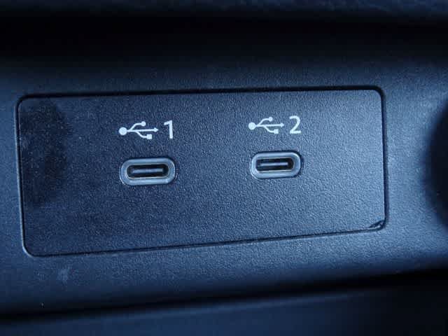 Used 2025 Nissan Rogue SV FWD image 24