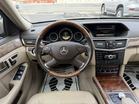 Used 2012 Mercedes-Benz E 350 Sedan image 14