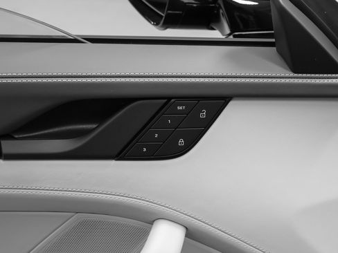 Used 2022 Porsche 911 Carrera GTS image 34