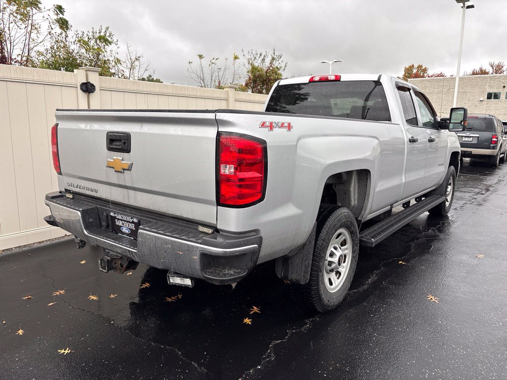 Used 2017 Chevrolet Silverado 3500 W/T w/ WT Convenience Package AWD/4WD image 3