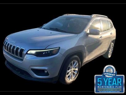 Used 2019 Jeep Cherokee Latitude w/ Popular Appearance Group