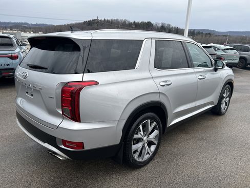 Used 2022 Hyundai Palisade SEL w/ 8P Bench Seat Package image 8