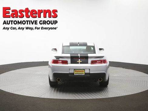 Used 2015 Chevrolet Camaro SS RWD image 32