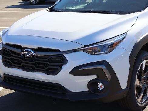 New 2026 Subaru Crosstrek 2.5i Limited image 3