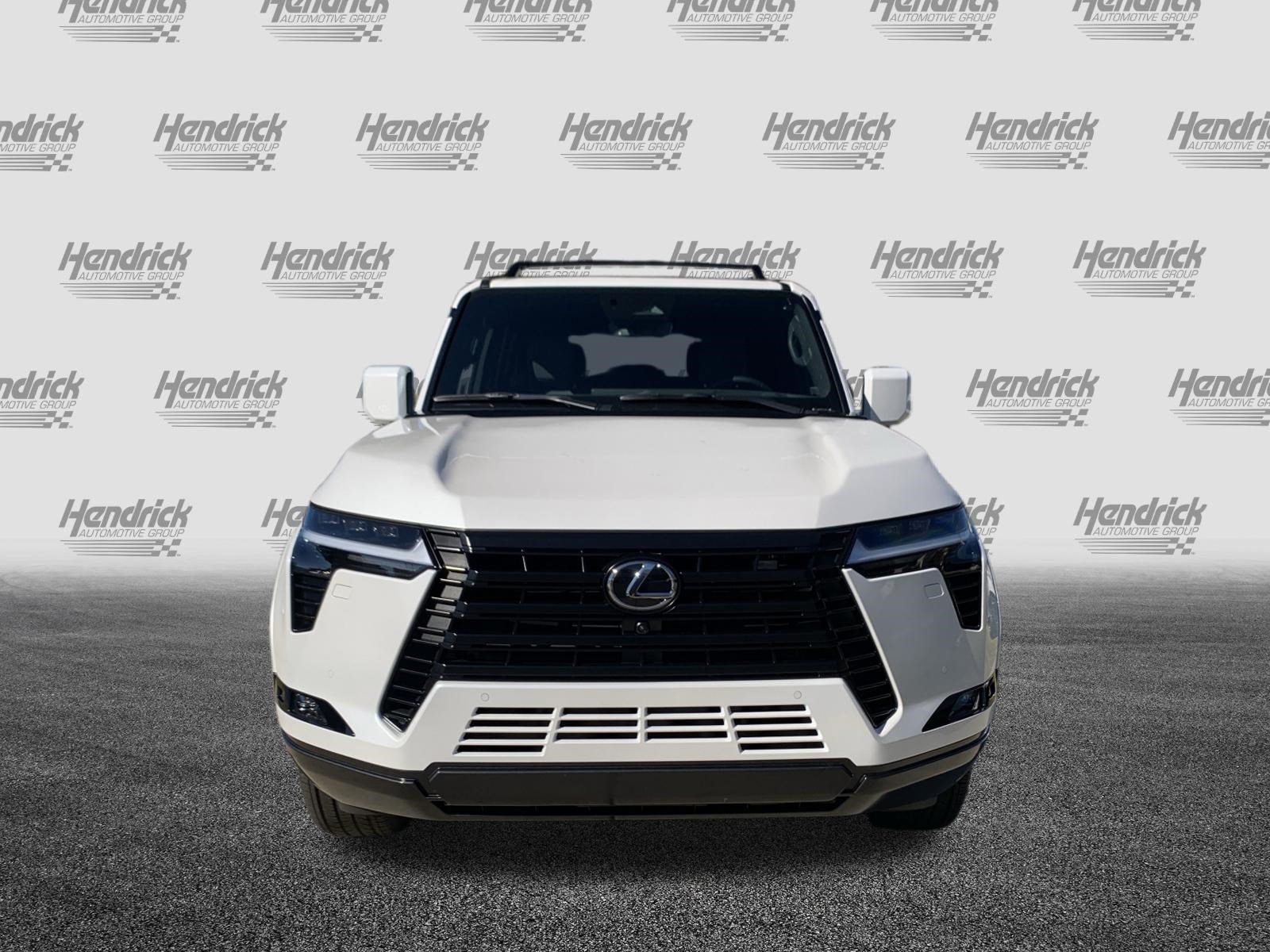 Used 2026 Lexus GX 550 w/ Accessory Package (2T) AWD/4WD image 3