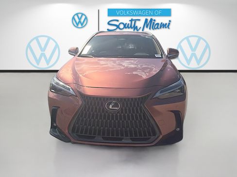Used 2025 Lexus NX 250 FWD image 2