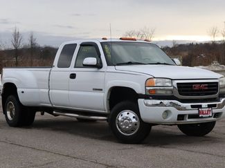 Used 2003 GMC Sierra 3500 SLE video 2