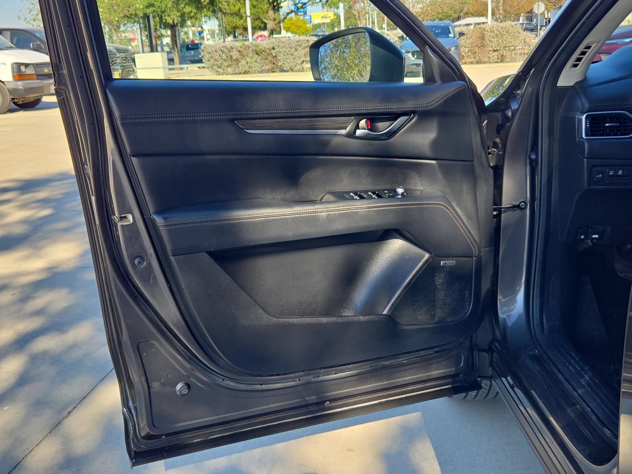 Used 2019 MAZDA CX-5 Grand Touring AWD/4WD image 11