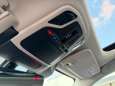 Used 2024 Subaru Legacy Sport image 12