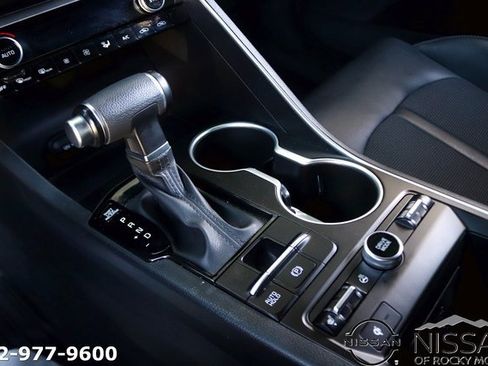 Used 2024 Kia K5 GT-Line w/ GT-Line Premium Package image 19